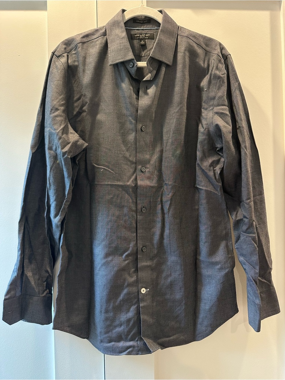EUC Men’s Banana Republic Grant Fit 100% Cotton Button Up Long Sleeve Shirt Sz M